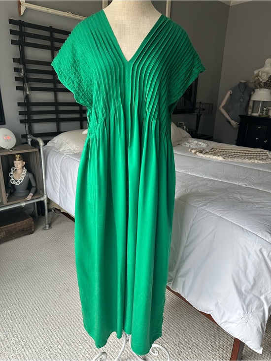 & Other Stories Dresses & Skirts - & Other Stories Maxi Dress Emerald Green Pleated V‑Neck size large
